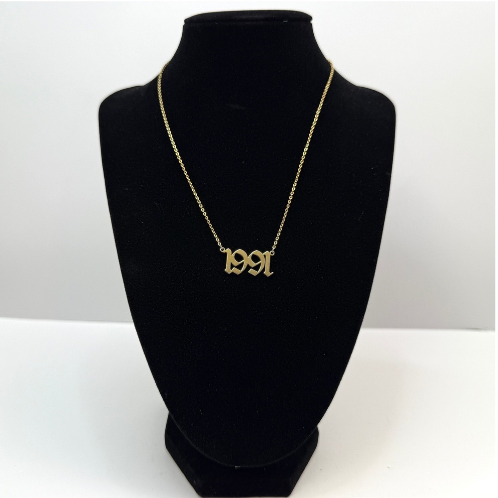 1991 Pendant Collar Necklace Gold Tone Birthday Year Graduation Jewelry 8 in L